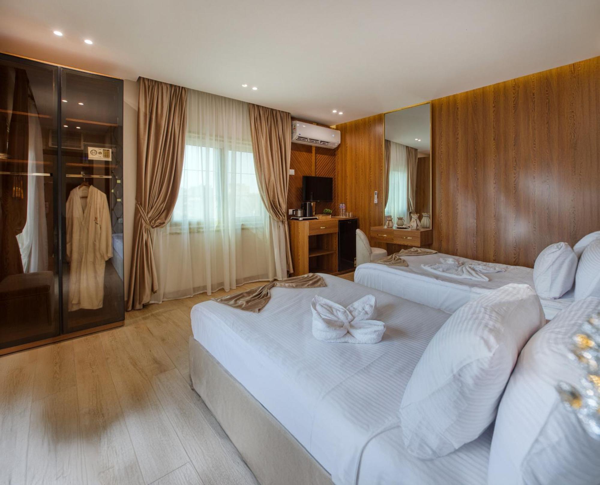 Golden Palm Sunrise Inn Kafret el-Gabal Esterno foto